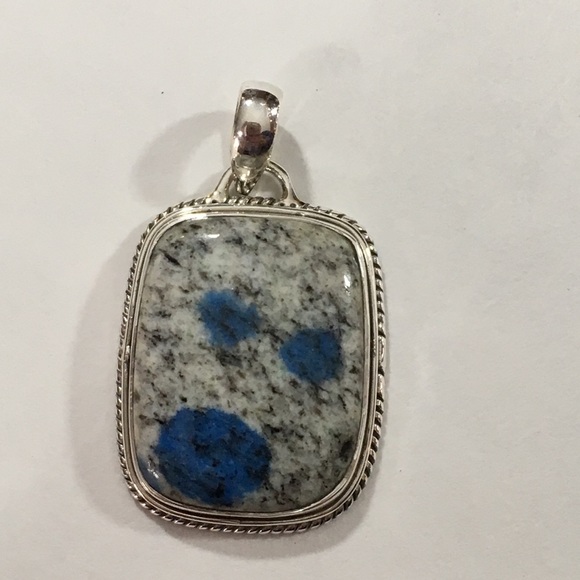 K2 Azurite in Granite Pendant - Picture 6 of 8
